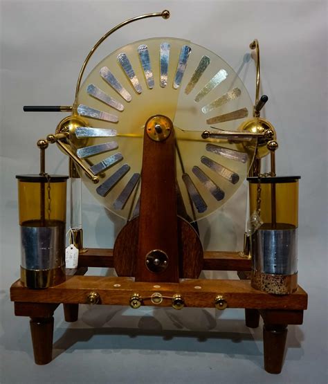 Wimshurst Machine 的图像结果