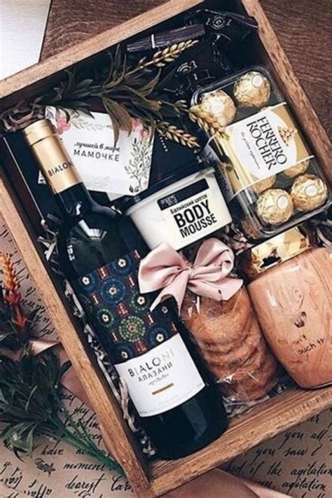 engagement gift for male friend