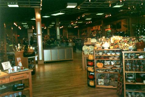 Gift Shop 的图像结果