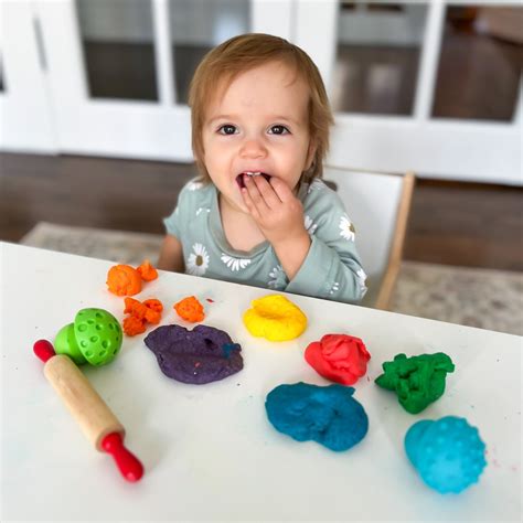 How to Make Edible Play Dough with 12 Easy Recipes! - 7 Days of Play