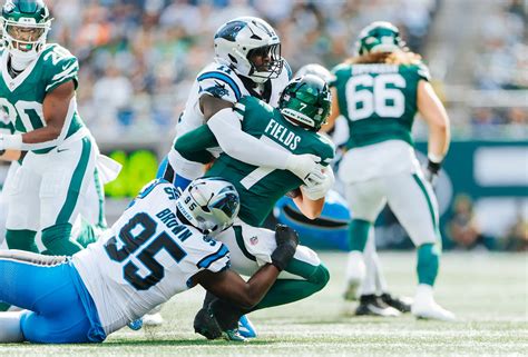 The Most Beautiful ‘Ugly” Win: Panthers Ground Jets - Carolina Blitz