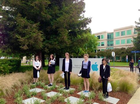 Infinite Loop Street 的图像结果