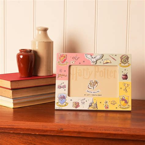 HARRY POTTER - The Four Houses - 3D Photo Frame : ShopForGeek.com: HOME ...