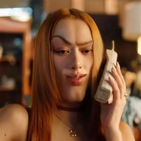 Funny Lara raj yes meme Katseye in 2025 | Makeup memes, Memes, Funny ...