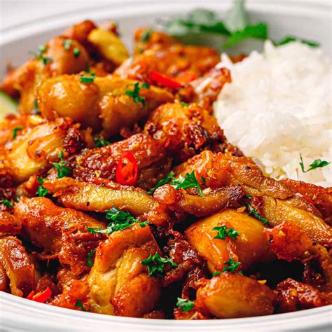 Vietnamese Lemongrass Chicken Stir Fry - Posh Journal