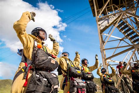 10 Smokejumper Facts - Facts.net