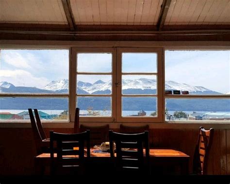 MIRADOR DEL BEAGLE (Puerto Williams, Isla Navarino) - Hostel Reviews ...