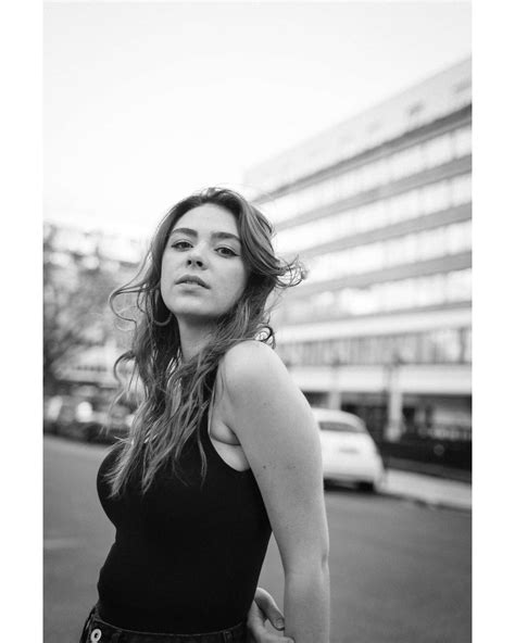 Meet Amelia Bryant – CanvasRebel Magazine