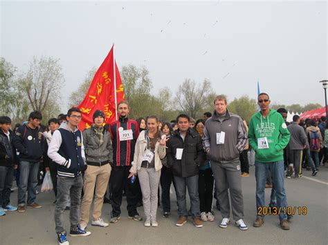 230名“小外交官”走进吉林外国语大学“地球村”-中国吉林网