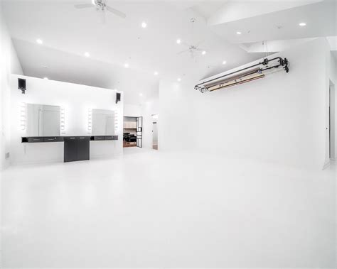 Introduction to Off-Camera Flash Photography, THE BRUCK STUDIO ...