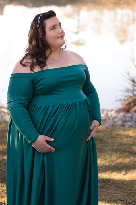 40 Trendy Plus Size Maternity Dresses - Plus Size Women Fashion
