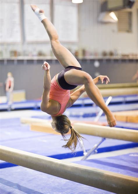 Pin by Subvicious on Movement / Pose | Gymnastics pictures, Gymnastics ...