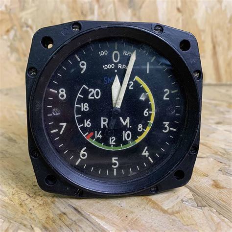 Tachometer indicator - Aviation Gadgets