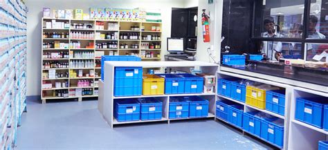 24 hour pharmacy in Chennai, India at Sri Ramachandra Hospital