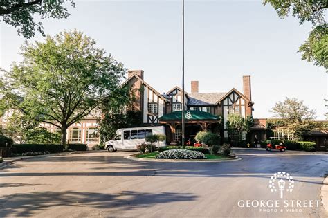 Hinsdale Golf Club Wedding Photographer | George Street Photo & Video