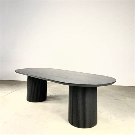 Unique Restaurant Table 的图像结果