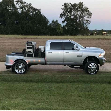 Pinterest | Welding rigs, Welding trucks, Custom trucks