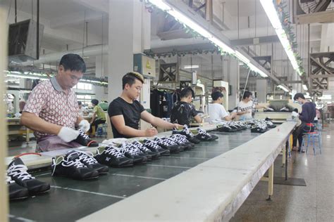 鞋厂加工厂是不是每天很忙？了解下鞋厂生产流程 - 知乎
