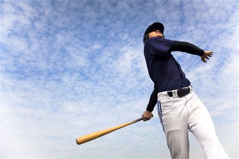 Baseball Batter Swing 的图像结果