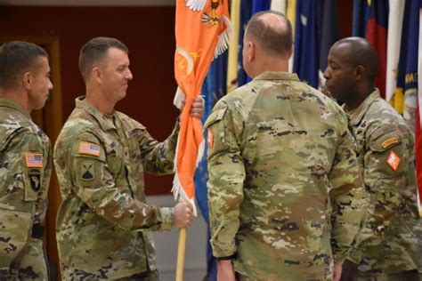 Signal School welcomes 42nd Chief of Signal | Article | The United ...
