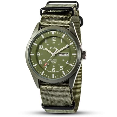 Buy Infantry Nylon Analog Men's Watch (Green Dial Green Colored Strap ...