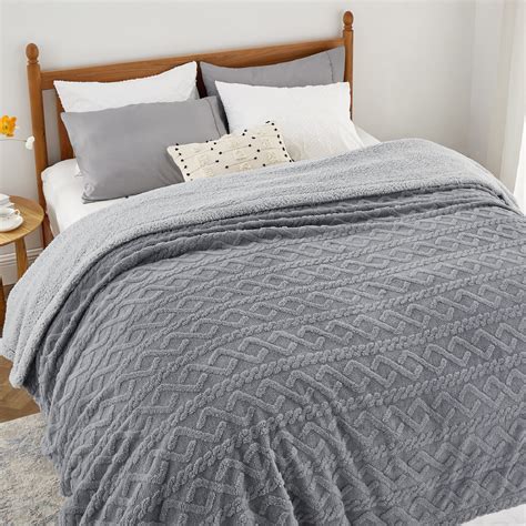 BEDSURE Sherpa Queen Size Blanket for Bed - Fuzzy Soft Cozy Blanket ...
