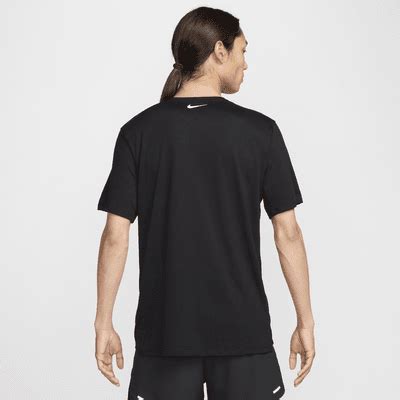 Nike Rise 365 Run Energy Men's Short-Sleeve Running Top. Nike IN