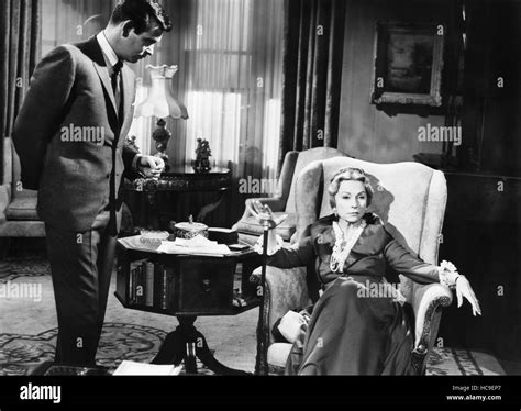 TWENTY PLUS TWO, from left: David Janssen, Agnes Moorehead, 1961 Stock ...