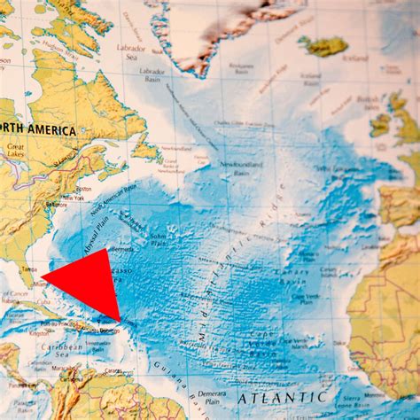 Where Is Bermuda Triangle Located 的图像结果