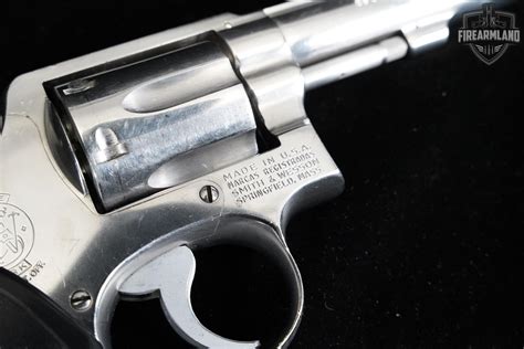 1979 Smith & Wesson (S&W) Model 64-3 38 Special 4" Stainless Steel S&W ...