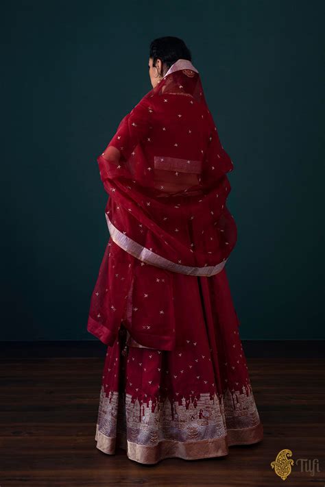 'Kashi' Maroon Pure Katan Silk Banarasi Handloom Lehenga Set - Tilfi