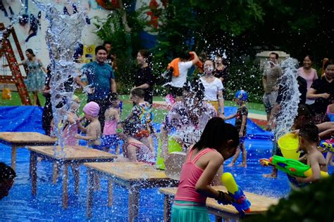 61幼儿体智能-幼儿园亲子活动-欢乐水世界亲子活动