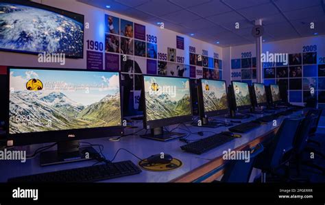 Desktop Computer Lab 的图像结果