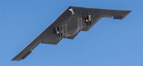 Terrifying Stealth Bomber Capable Of Nuking A Continent In 3 Seconds