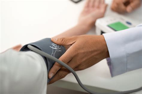 Dizziness With Blurred Vision: What to Know - Doctronic