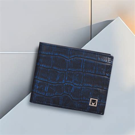 Buy Black 383-017 Bi-Fold Wallet Online - Hidesign