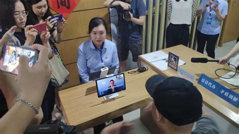 杭州市手语姐姐实时在线翻译系统 实现公共服务无障碍