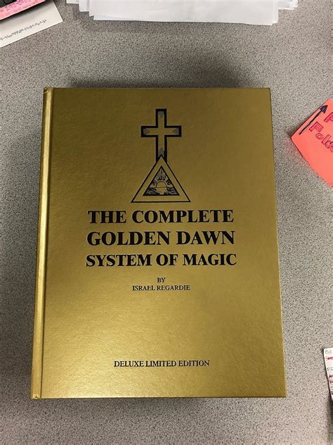 Amazon.fr - The Complete Golden Dawn System of Magic - Regardie, Dr ...