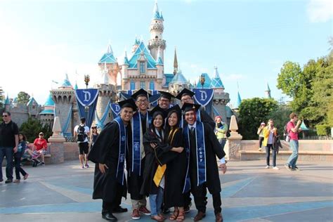 Top 5 Magical Spots at Disneyland for Your Graduation Photo Shoot