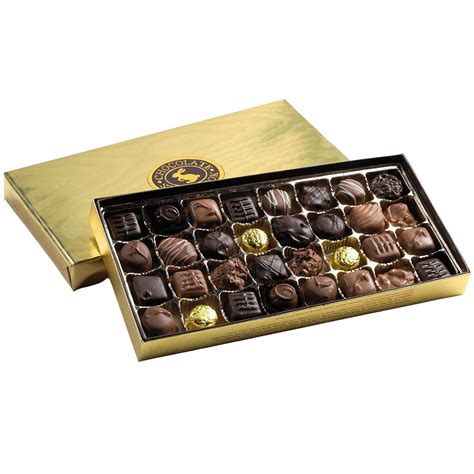 Amazon.com: Assorted Chocolates Gift Box 1lb. (32pc) - Milk, Dark ...
