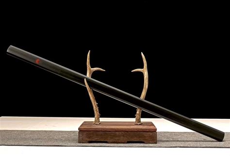 Scabbard vs. Sheath: Functional Contrasts | Timeblade Guild