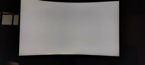 Why are the borders of my screen turning yellowish? : r/pcmasterrace