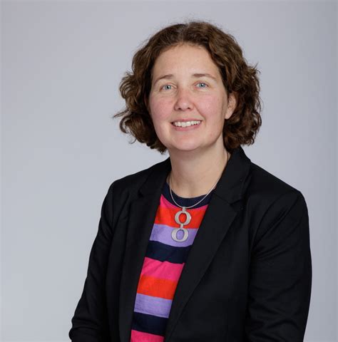 Martine Puts receives Sigma Nursing International Award of Research Excellence - Lawrence ...