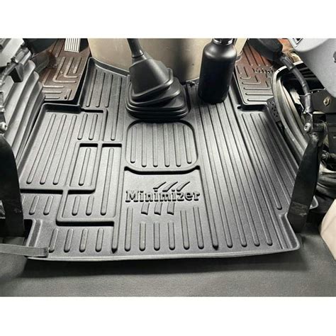 Freightliner Cascadia 113 125 Minimizer Thermoplastic Floor Mat - Raney ...
