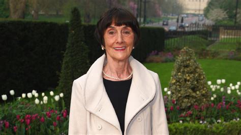 June Brown, 'EastEnders' Icon Dot Cotton, Dies at 95 | NTD