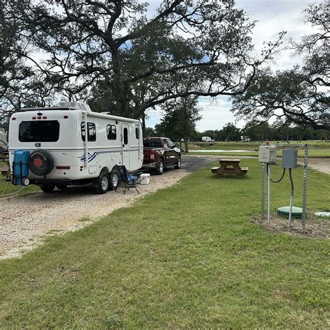 BLUEBONNET MEADOW RV PARK (Weimar) - Campground Reviews & Photos ...