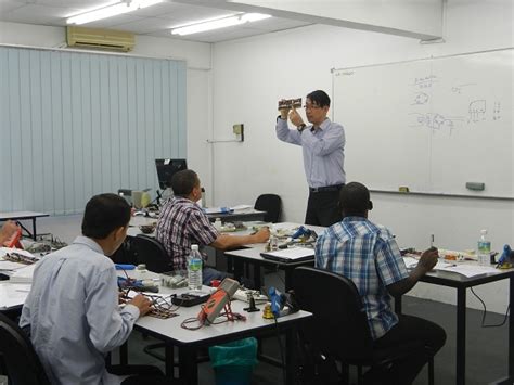 Basic Electronics Training Course 的图像结果