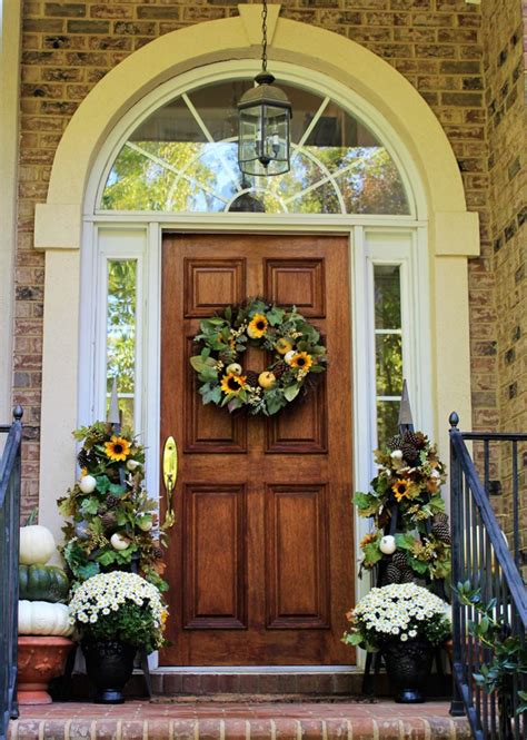 Decorating Ideas For Front Doors at Phyllis Lange blog