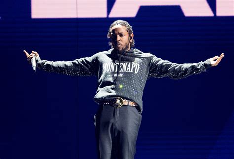 New Kendrick Lamar Biography To Detail His Rise To Fame – VIBE.com