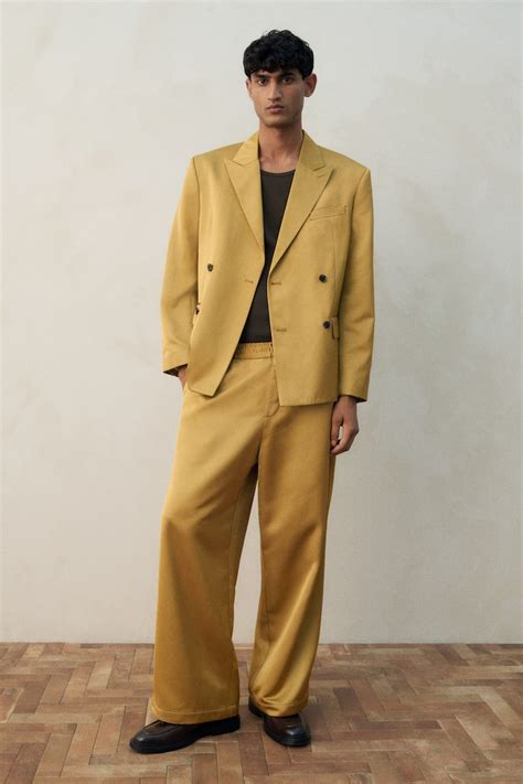 Up to 70% off | H&M IN